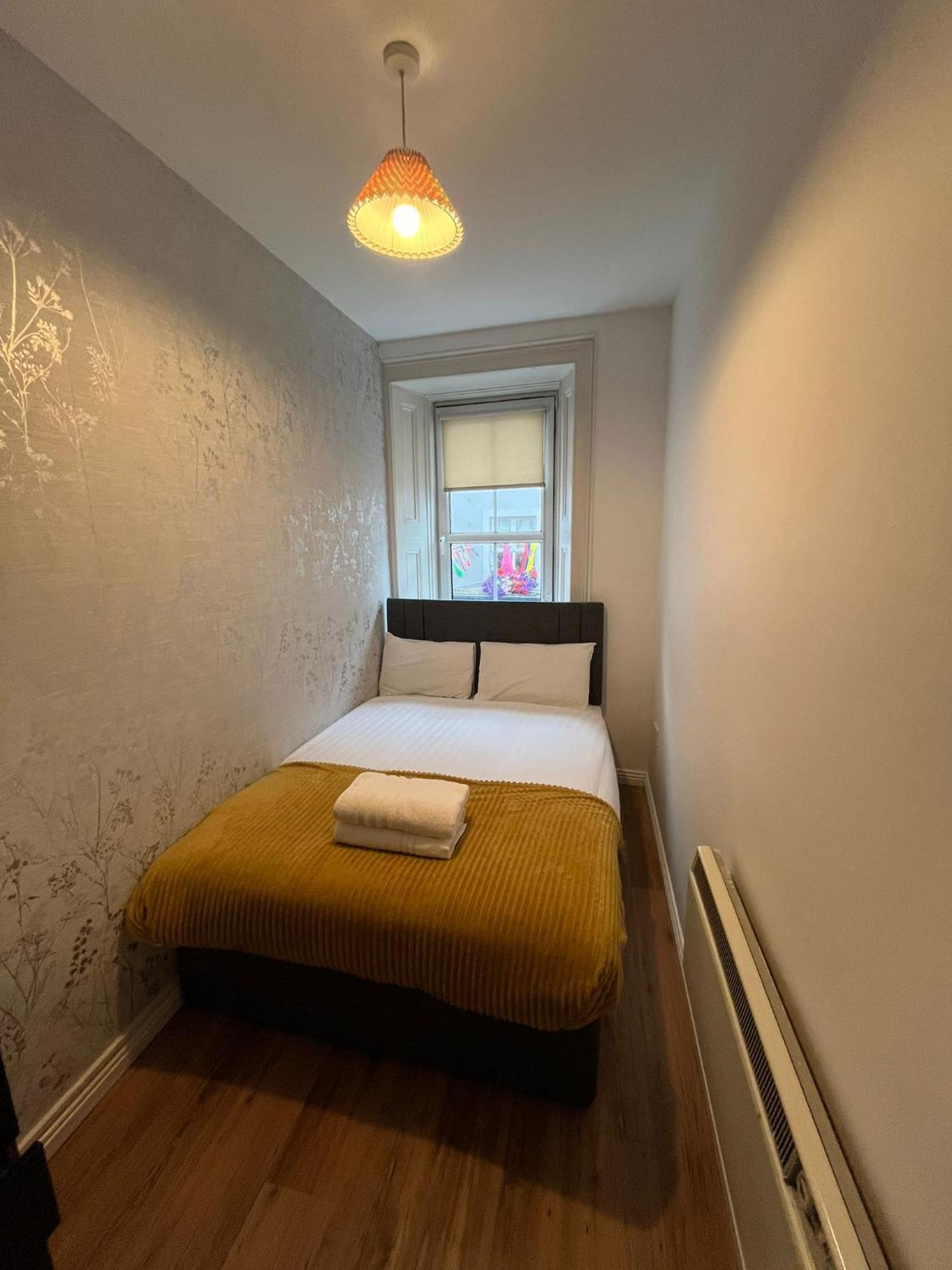 Apartamento Latin Quarter Townhouse Galway Exterior foto